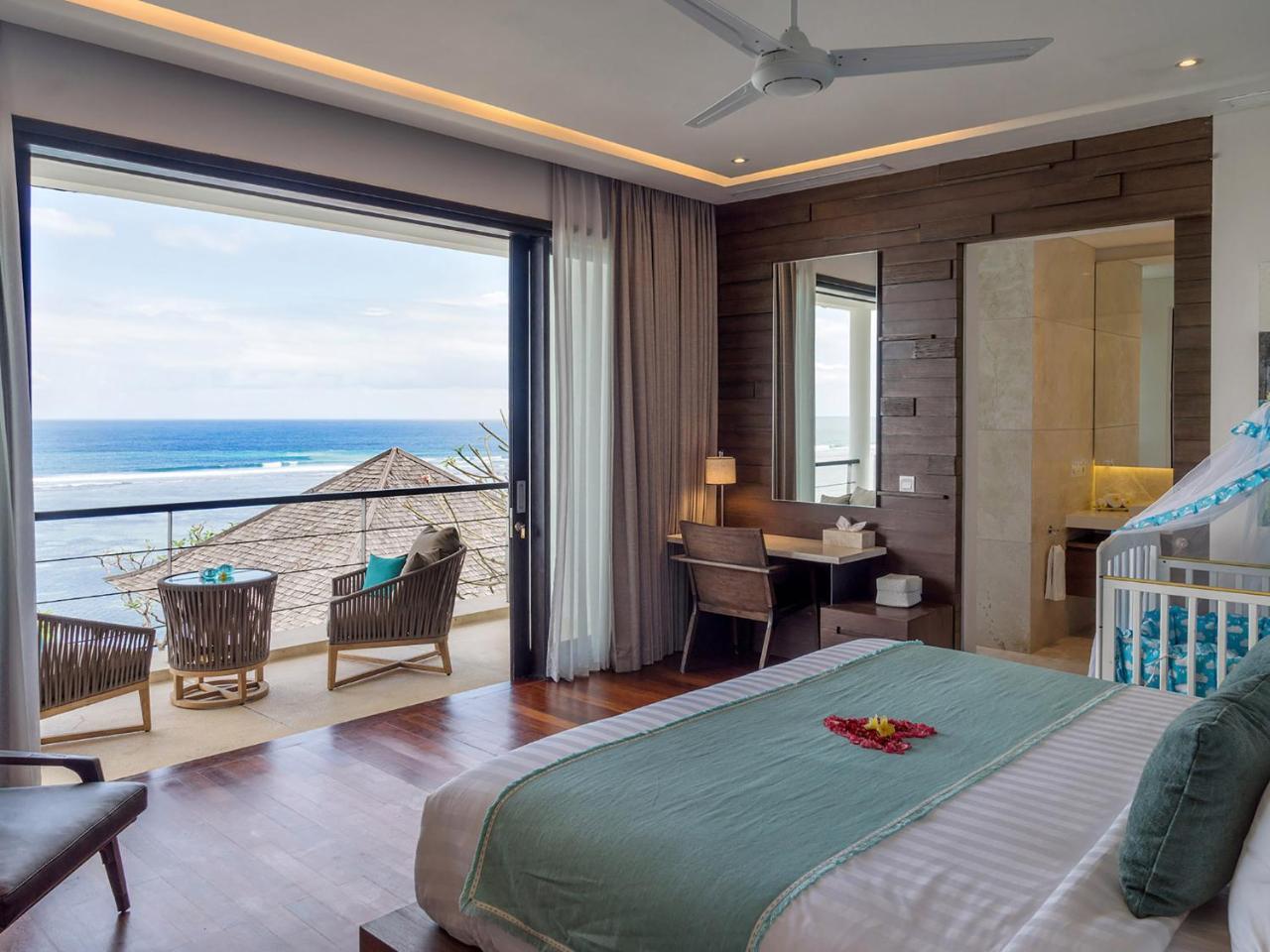 Grand Cliff Villa